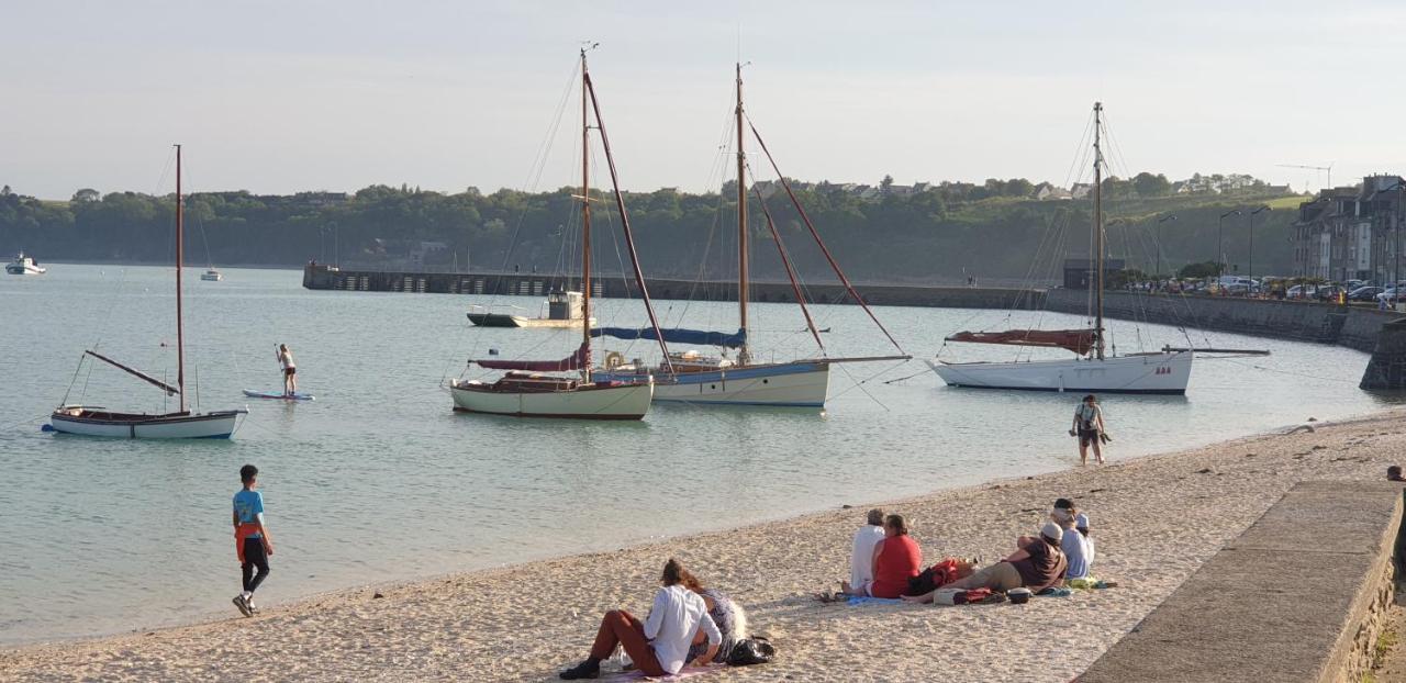 Port De La Houle - Beau 3 Pieces Classe 3 Etoiles Avec Garage Prive Cancale Bagian luar foto